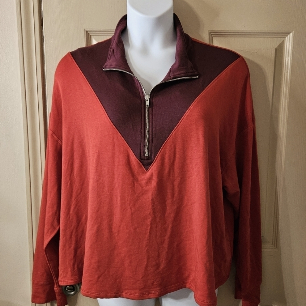#223 LIVI Lane Bryant- Maroon-Brick Red Top- Size: 4X (26W-28W )